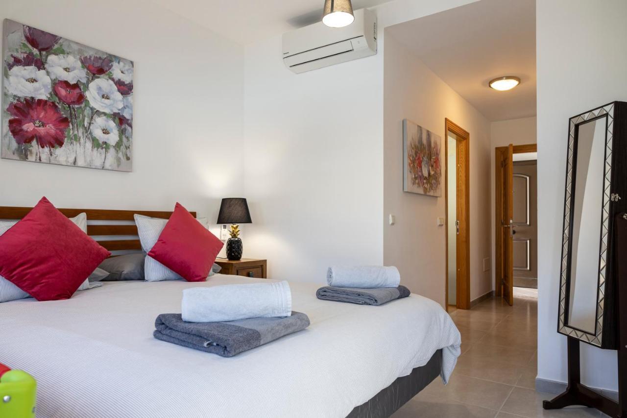 Ideal For Family Holidays, Near Beach And Golf- Casa James La Guirra Esterno foto