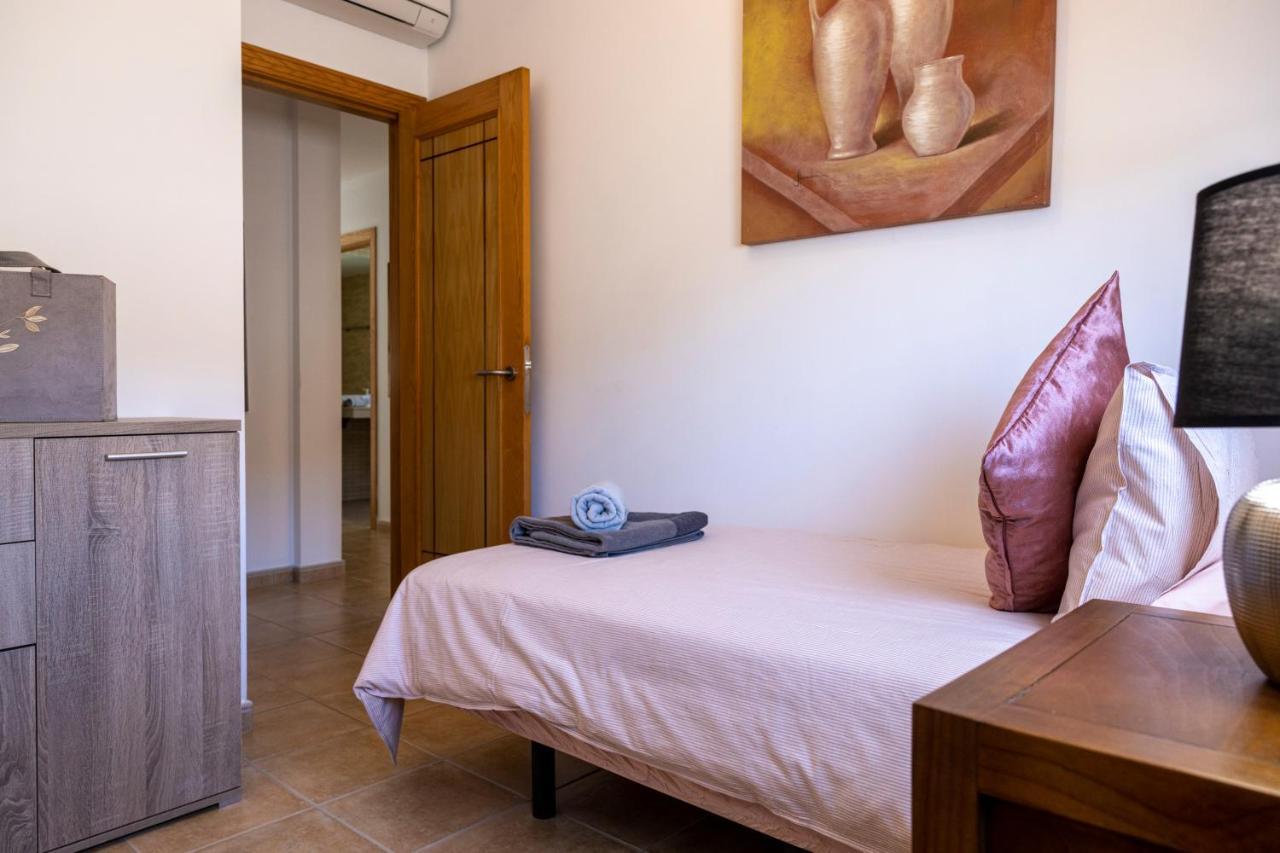 Ideal For Family Holidays, Near Beach And Golf- Casa James La Guirra Esterno foto